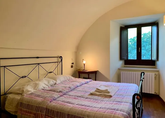 La Casa Nel Borgo Nyaraló *